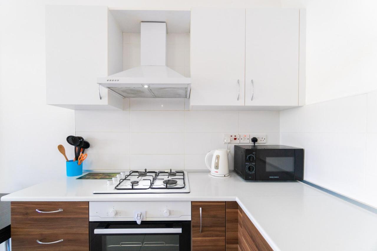 Beautiful & Quiet Two-Bedroom Apartment With Private Garden Lukomorye C1 Girne Buitenkant foto
