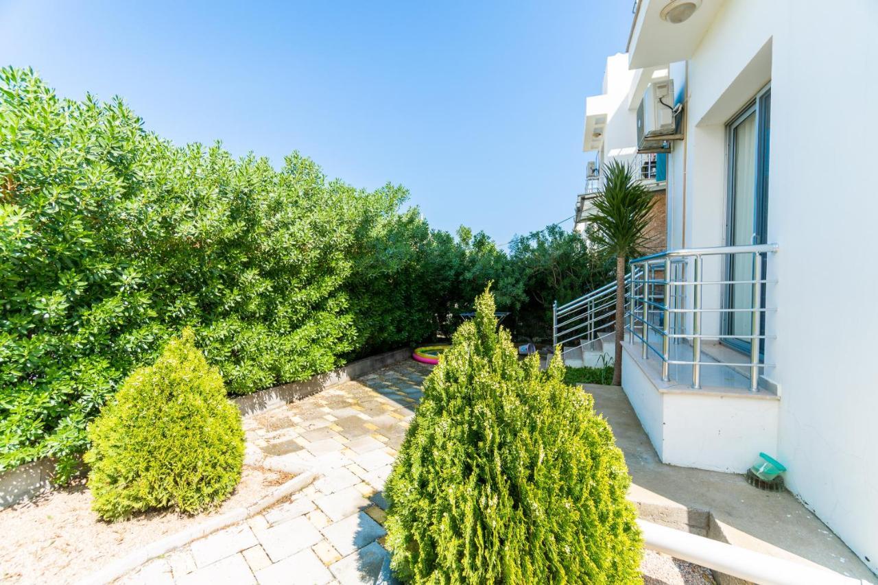 Beautiful & Quiet Two-Bedroom Apartment With Private Garden Lukomorye C1 Girne Buitenkant foto