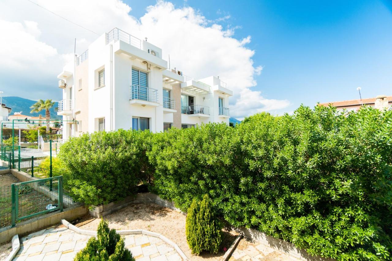 Beautiful & Quiet Two-Bedroom Apartment With Private Garden Lukomorye C1 Girne Buitenkant foto